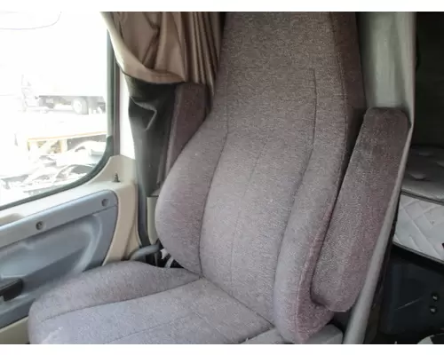 FREIGHTLINER CASCADIA 125 SEAT, FRONT