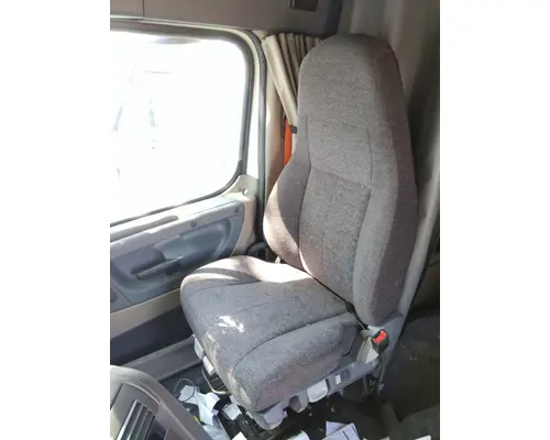 FREIGHTLINER CASCADIA 125 SEAT, FRONT