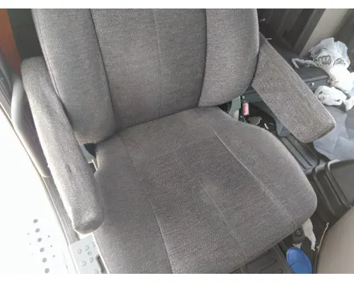 FREIGHTLINER CASCADIA 125 SEAT, FRONT