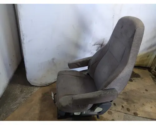 FREIGHTLINER CASCADIA 125 SEAT, FRONT