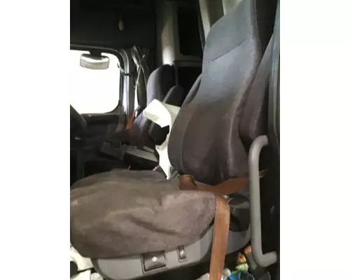 FREIGHTLINER CASCADIA 125 SEAT, FRONT