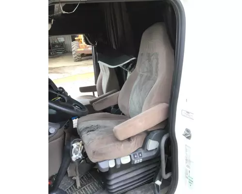 FREIGHTLINER CASCADIA 125 SEAT, FRONT