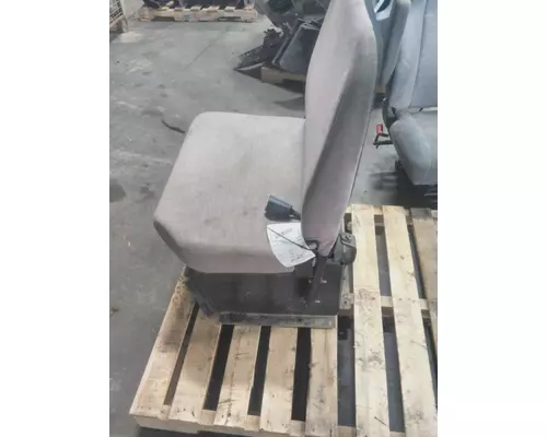 FREIGHTLINER CASCADIA 125 SEAT, FRONT