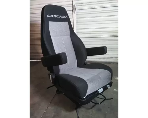 FREIGHTLINER CASCADIA 125 SEAT, FRONT