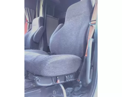 FREIGHTLINER CASCADIA 125 SEAT, FRONT