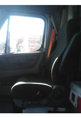 FREIGHTLINER CASCADIA 125 SEAT, FRONT