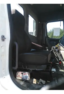 FREIGHTLINER CASCADIA 125 SEAT, FRONT