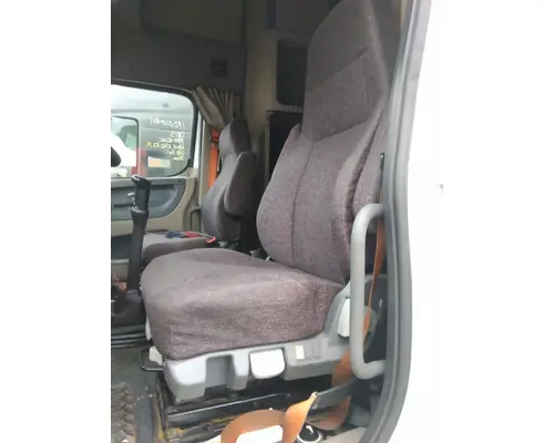 FREIGHTLINER CASCADIA 125 SEAT, FRONT