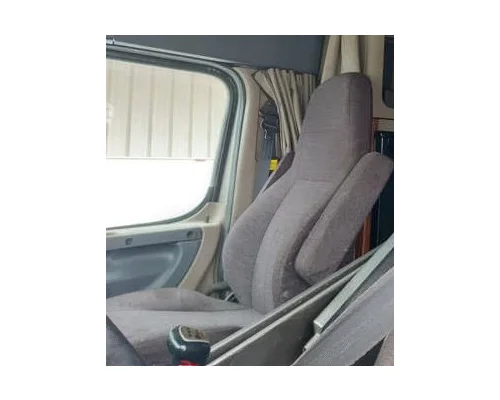 FREIGHTLINER CASCADIA 125 SEAT, FRONT
