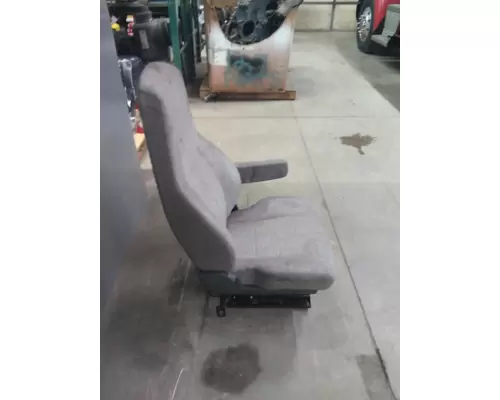 FREIGHTLINER CASCADIA 125 SEAT, FRONT