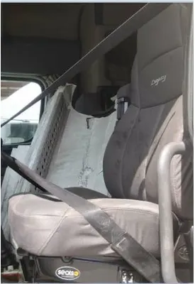 FREIGHTLINER CASCADIA 125 SEAT, FRONT