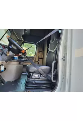 FREIGHTLINER CASCADIA 125 SEAT, FRONT