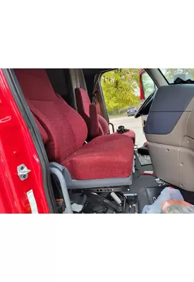 FREIGHTLINER CASCADIA 125 SEAT, FRONT