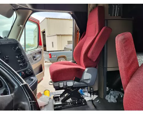 FREIGHTLINER CASCADIA 125 SEAT, FRONT