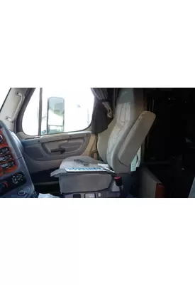 FREIGHTLINER CASCADIA 125 SEAT, FRONT