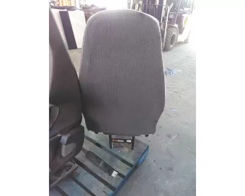 FREIGHTLINER CASCADIA 125 SEAT, FRONT