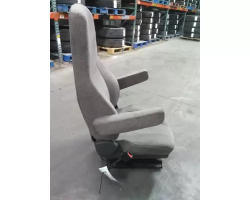 FREIGHTLINER CASCADIA 125 SEAT, FRONT