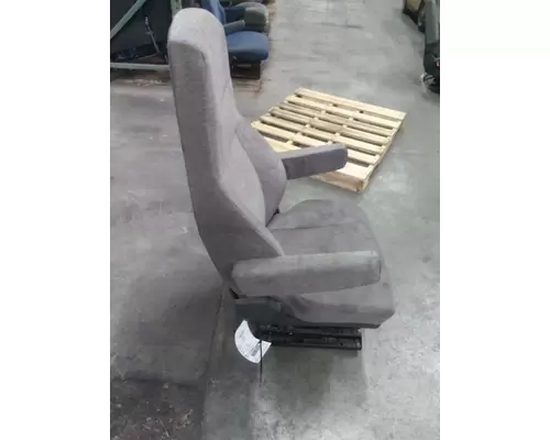 FREIGHTLINER CASCADIA 125 SEAT, FRONT