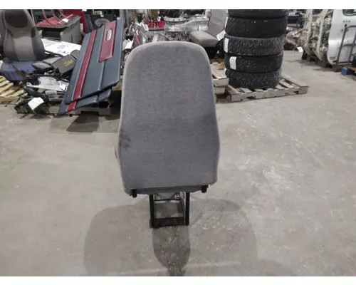 FREIGHTLINER CASCADIA 125 SEAT, FRONT