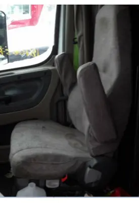 FREIGHTLINER CASCADIA 125 SEAT, FRONT