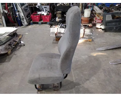 FREIGHTLINER CASCADIA 125 SEAT, FRONT
