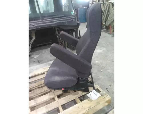 FREIGHTLINER CASCADIA 125 SEAT, FRONT