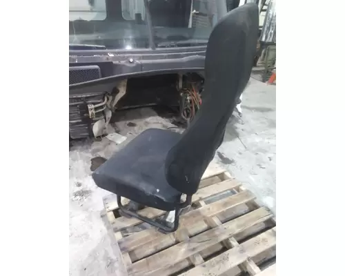 FREIGHTLINER CASCADIA 125 SEAT, FRONT