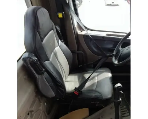 FREIGHTLINER CASCADIA 125 SEAT, FRONT