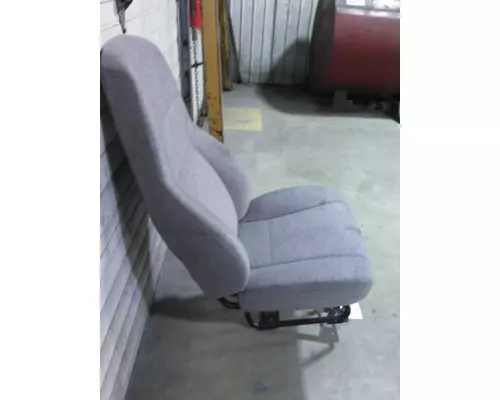 FREIGHTLINER CASCADIA 125 SEAT, FRONT