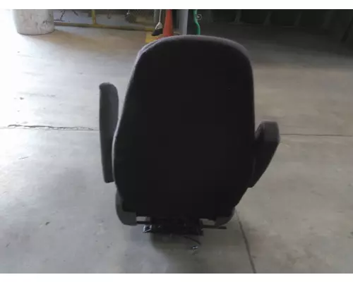 FREIGHTLINER CASCADIA 125 SEAT, FRONT