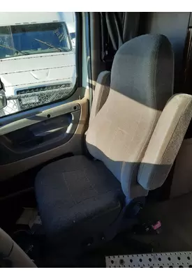 FREIGHTLINER CASCADIA 125 SEAT, FRONT