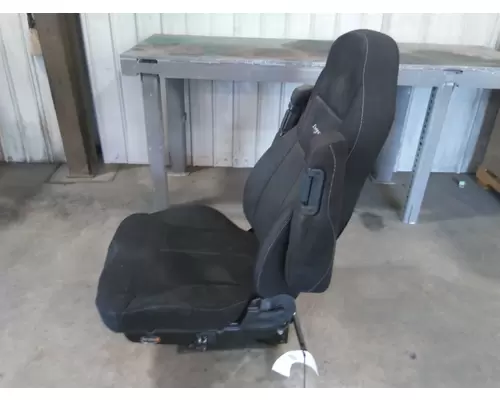 FREIGHTLINER CASCADIA 125 SEAT, FRONT