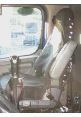 FREIGHTLINER CASCADIA 125 SEAT, FRONT