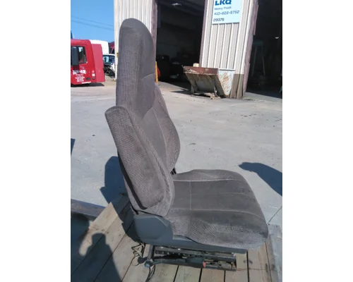 FREIGHTLINER CASCADIA 125 SEAT, FRONT