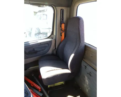 FREIGHTLINER CASCADIA 125 SEAT, FRONT