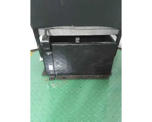 FREIGHTLINER CASCADIA 125 SEAT, FRONT