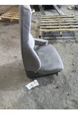 FREIGHTLINER CASCADIA 125 SEAT, FRONT