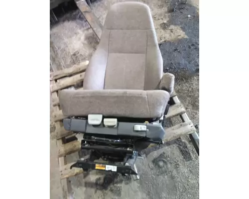 FREIGHTLINER CASCADIA 125 SEAT, FRONT