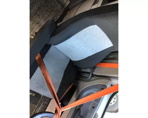 FREIGHTLINER CASCADIA 125 SEAT, FRONT