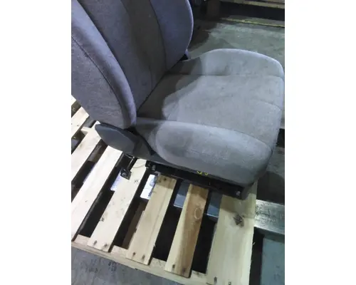 FREIGHTLINER CASCADIA 125 SEAT, FRONT