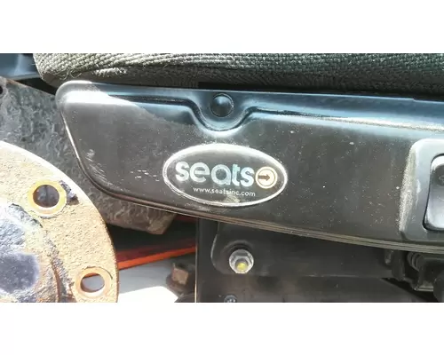 FREIGHTLINER CASCADIA 125 SEAT, FRONT
