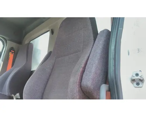 FREIGHTLINER CASCADIA 125 SEAT, FRONT