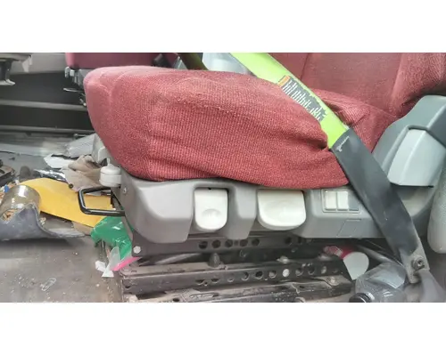FREIGHTLINER CASCADIA 125 SEAT, FRONT