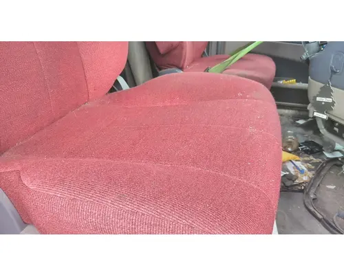 FREIGHTLINER CASCADIA 125 SEAT, FRONT