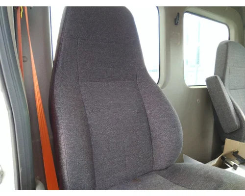 FREIGHTLINER CASCADIA 125 SEAT, FRONT