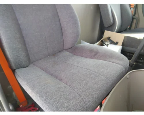 FREIGHTLINER CASCADIA 125 SEAT, FRONT