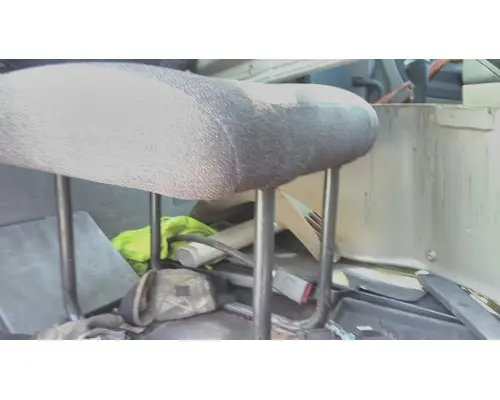 FREIGHTLINER CASCADIA 125 SEAT, FRONT