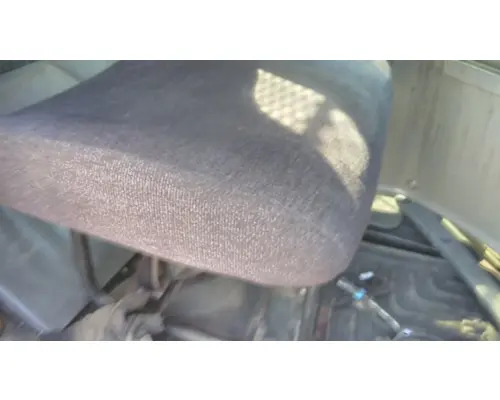FREIGHTLINER CASCADIA 125 SEAT, FRONT