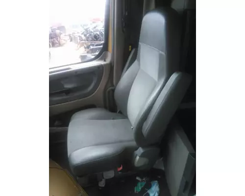 FREIGHTLINER CASCADIA 125 SEAT, FRONT