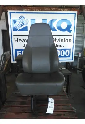FREIGHTLINER CASCADIA 125 SEAT, FRONT